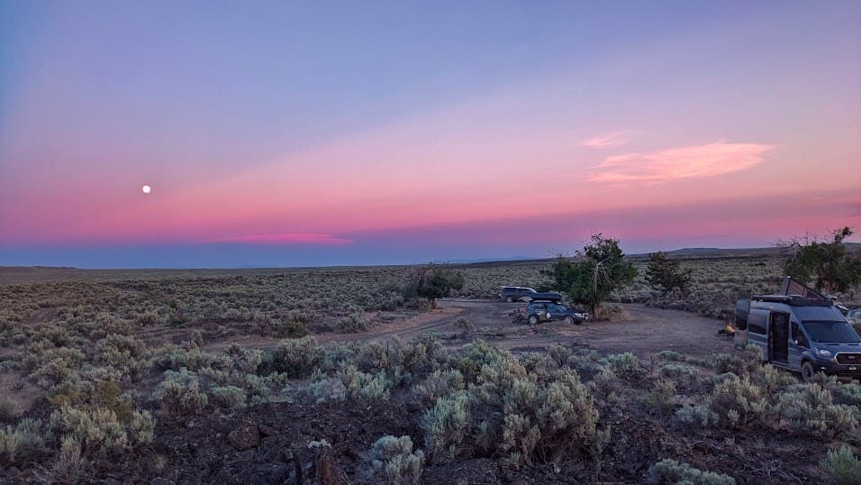 Kings Bowl Trailhead and Dispersed Camp